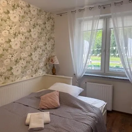 Gosciniec Pod Brzozami Han/Misafirhane Poznan