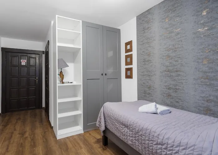 Gosciniec Pod Brzozami Inn 3*